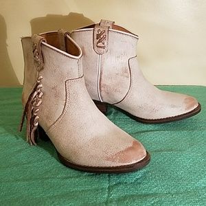 Distressed Suede Ankle boots by Very Volatile